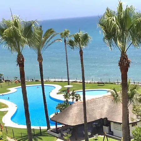Apartment Mi Capricho A12 - Luxury Beachfront Apartment- Costa Del Sol *