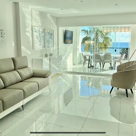 Mi Capricho A12 - Luxury Beachfront Apartment- Costa Del Sol *