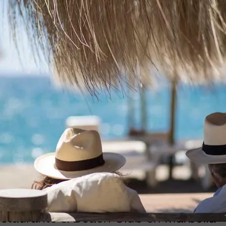Mi Capricho A12 - Luxury Beachfront Apartment- Costa Del Sol *