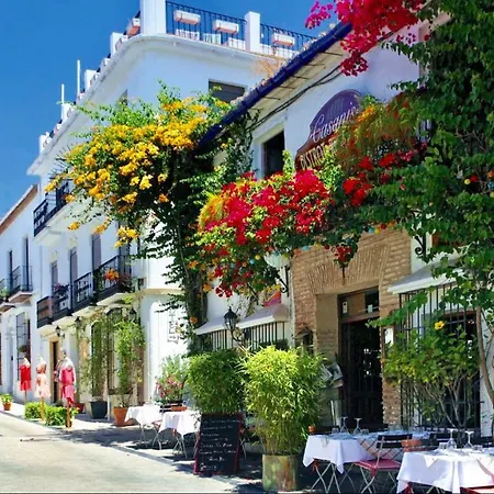 Mi Capricho A12 - Luxury Beachfront Apartment- Costa Del Sol Sitio de Calahonda