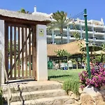 Mi Capricho A12 - Luxury Beachfront Apartment- Costa Del Sol Sitio de Calahonda