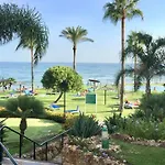 Mi Capricho A12 - Luxury Beachfront Apartment- Costa Del Sol